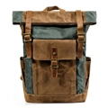 Stylový plátěný batoh v Design provedení. max objem 30l.