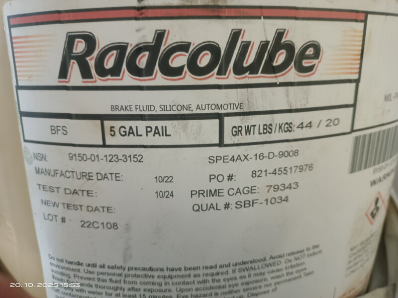 Dot 5 Radcolube brzdová kapalina 1l Dot 5 Radcolube brzdová kapalina 1l